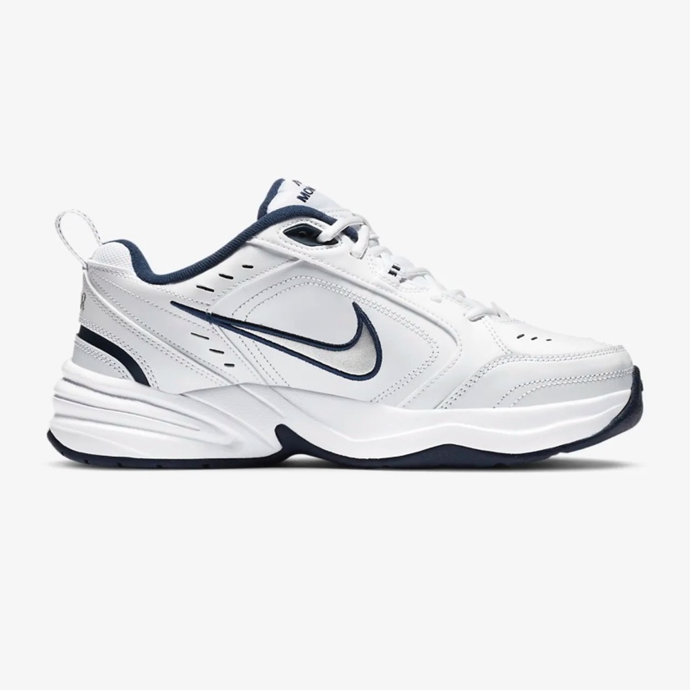 Nike Air Monarch